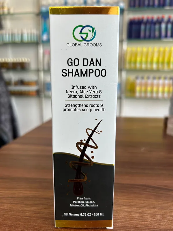 Go_Dan_Anti-Dandruff_Shampoo_With_Neem,_Aloe_Vera_And_Sitophal_Extracts_-_200Ml