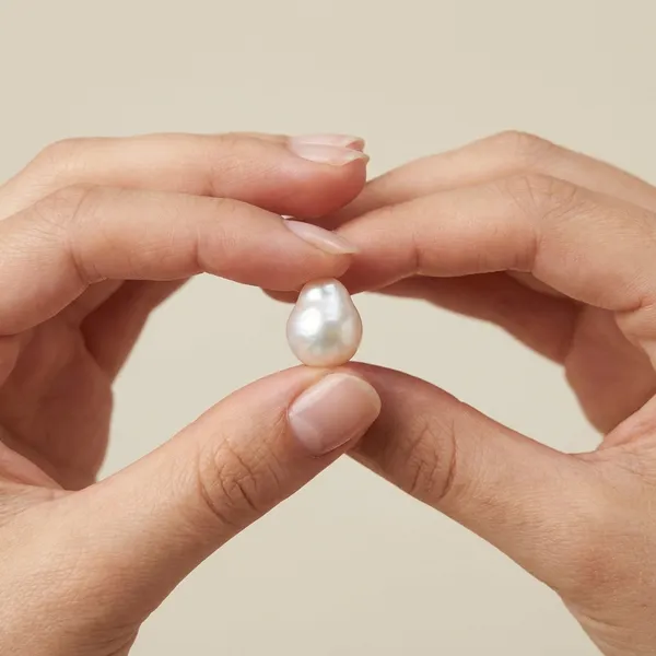 White_Natural_Pearl_Premium_Gemstone_For_Unisex