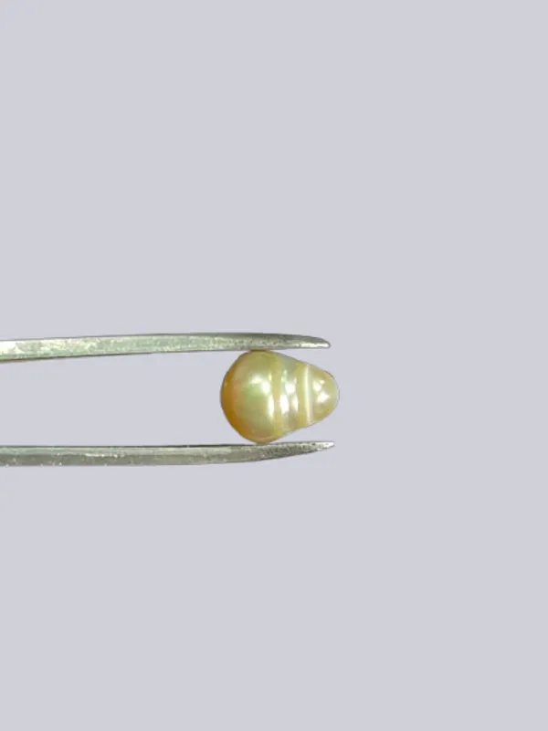Cream_Natural_Pearl_Premium_Gemstone_For_Unisex