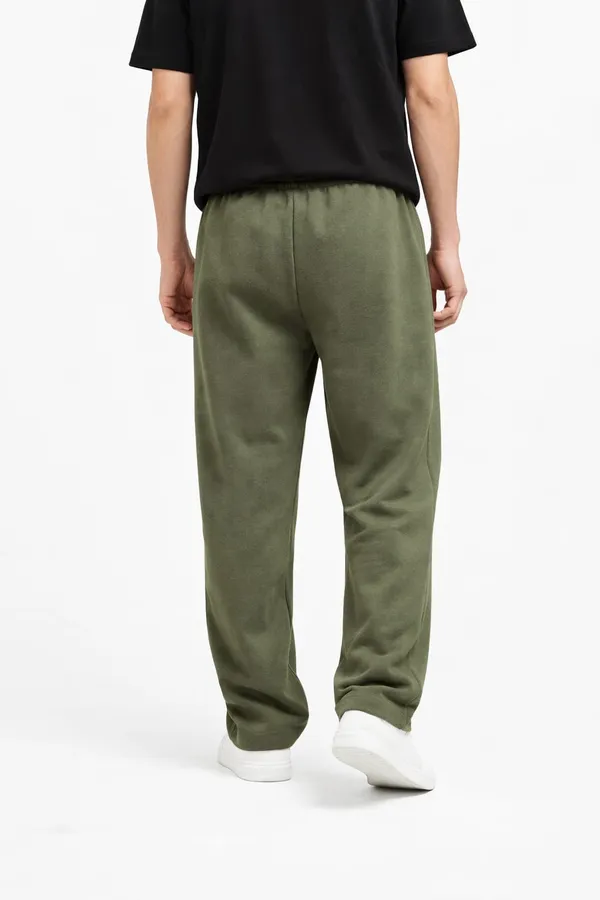 Olive_Green_Cotton_Trackpant_For_Men