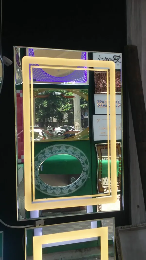 Transparent_Glass_Photo_Frame_For_Home_Decor