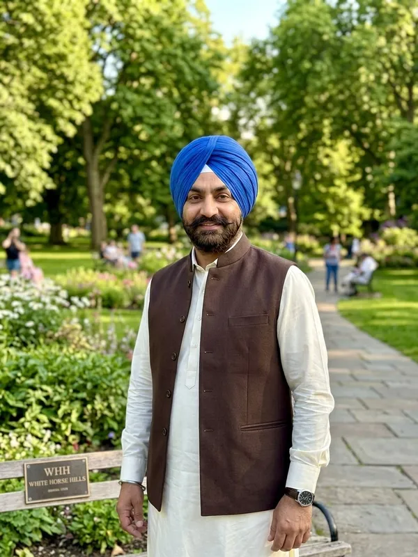 Royal_Blue_Full_Voile_Traditional_Turban_Cloth_For_Men