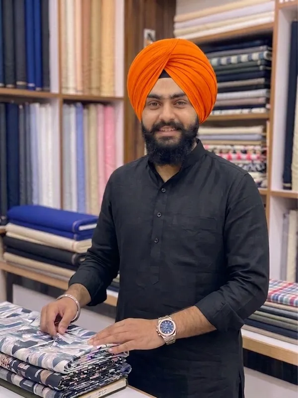 Kesari_(Saffron_Tradinally_Used_in_Gurudwara_Sahib)_Full_Voile_Traditional_Turban_Cloth_For_Men
