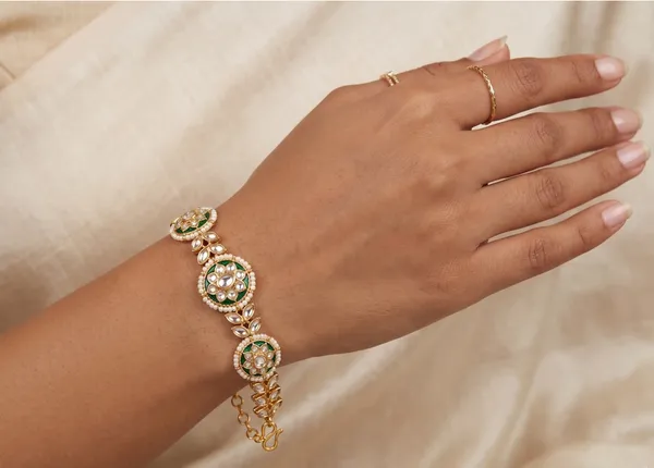 Bracelet