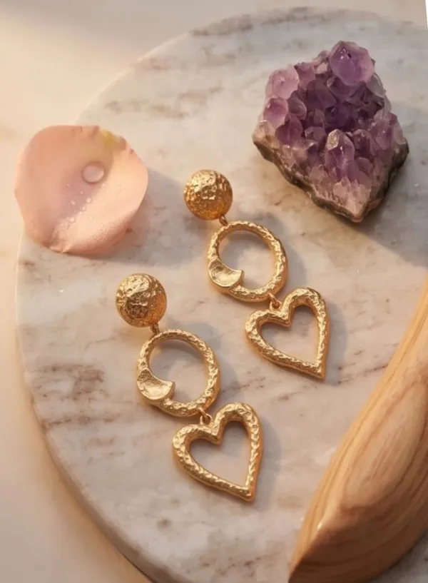 Abstract_Heart_Handmade_Western_Earrings_