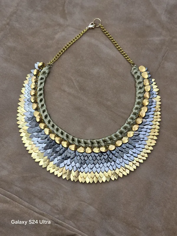 Metallic_Layered_Statement_Necklace_With_Braided_Design