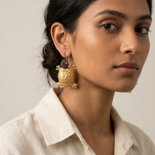 Handcrafted_Golden_Turtle_Earrings