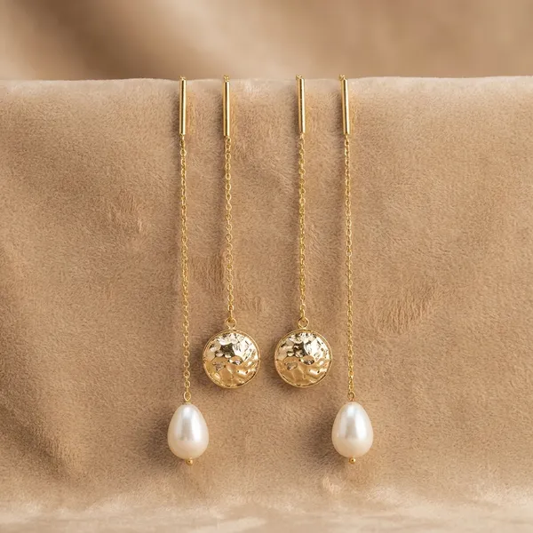 Elegant_Silver-Tone_Chain_Drop_Earrings_With_Pearl_And_Floral_Charm