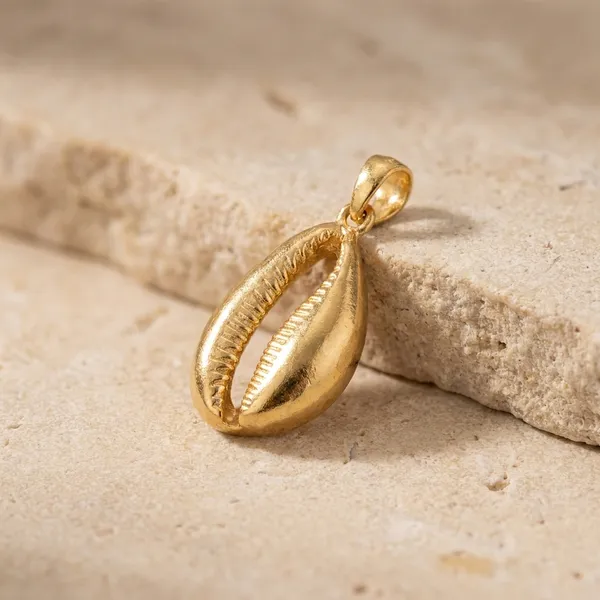 Gold-Plated_Cowrie_Shell_Pendant_Charm