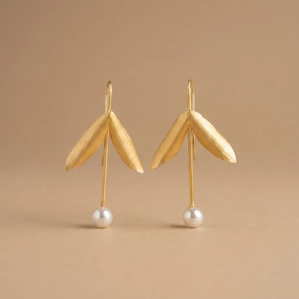 Gold-Toned_Leaf_Drop_Earrings_With_Pearl_Accents
