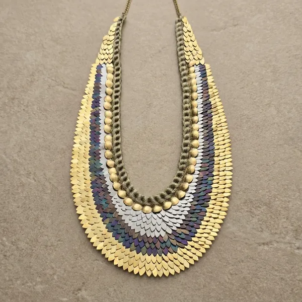 Multi-Layered_Statement_Necklace_With_Gold_And_Metallic_Disc_Design
