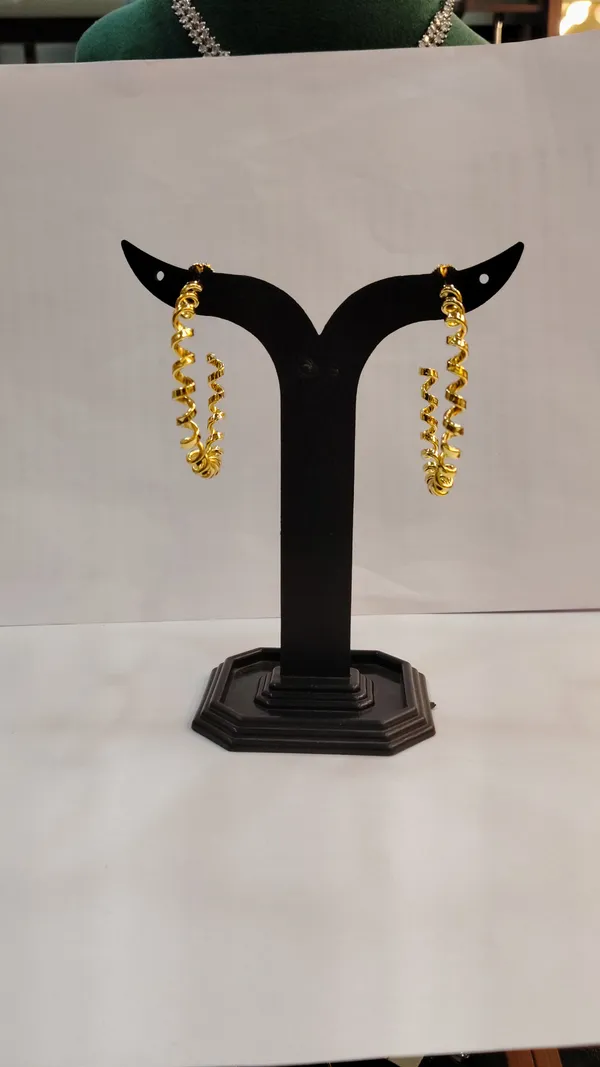 Gold-Toned_Spiral_Twisted_Hoop_Earrings