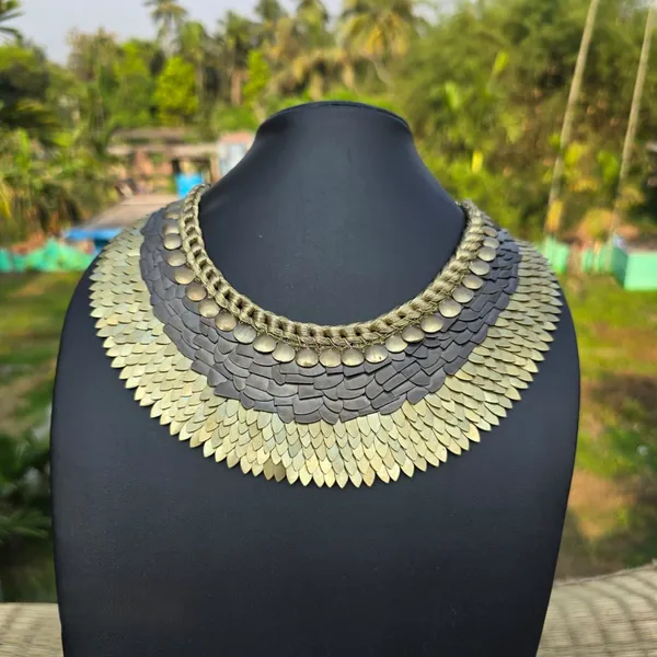 Multi-Layered_Golden_Coin_Necklace