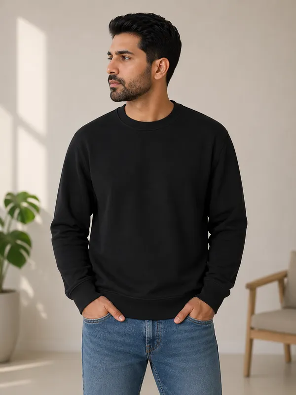 Black_Sweat_Shirt_For_Men