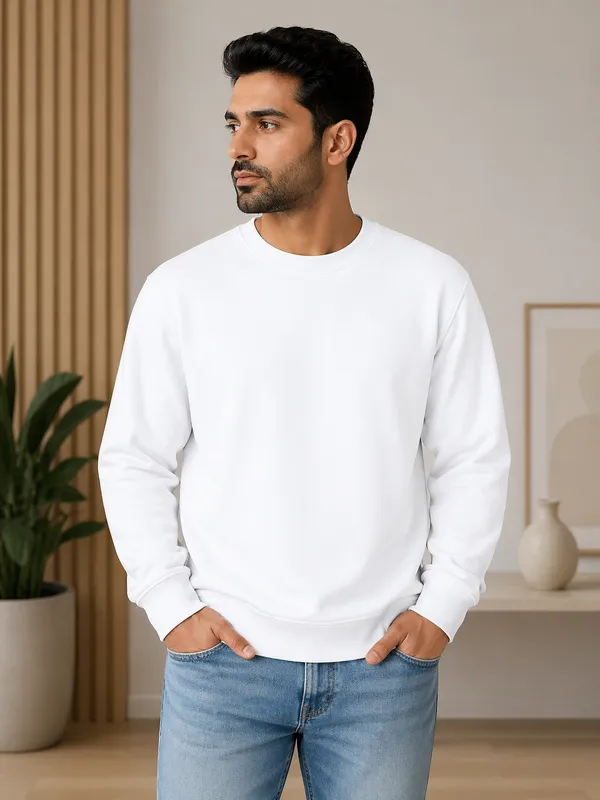 White_Sweat_Shirt_For_Men