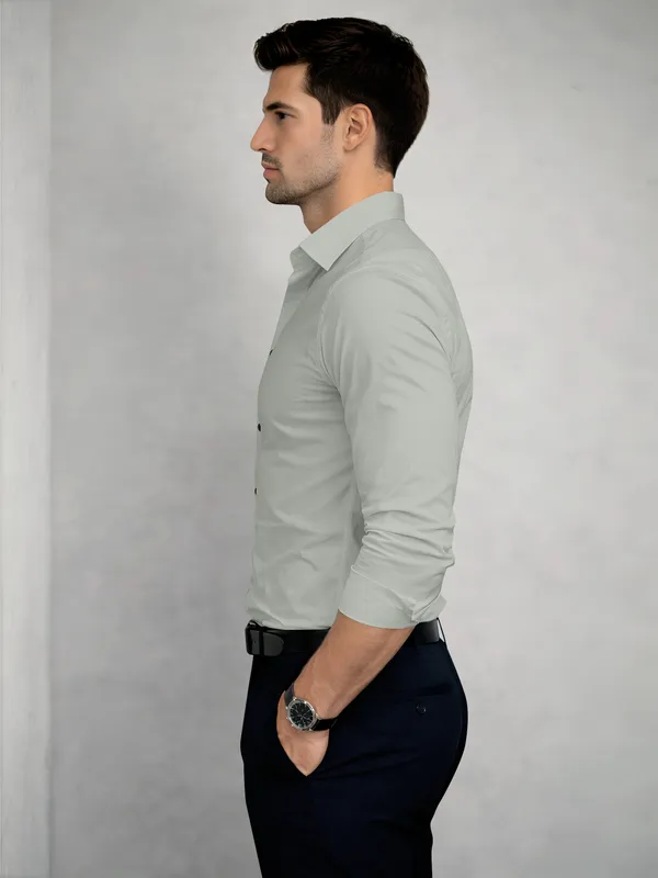 Grey_Cotton_Blend_Slim_Fit_Shirt_Men