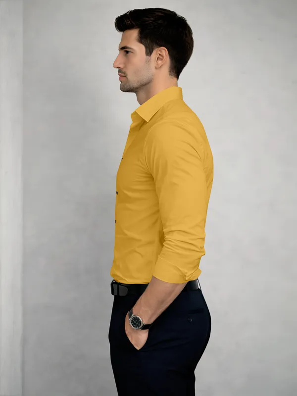 Yellow_Cotton_Blend_Slim_Fit_Shirt_Men