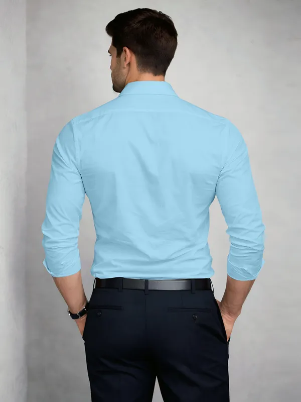 Sky_Blue_Cotton_Blend_Slim_Fit_Shirt_Men
