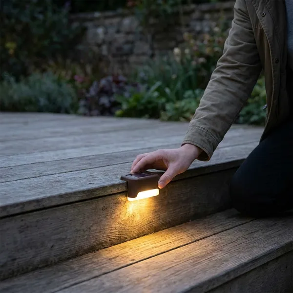 Solar_Led_Deck_Lights_Waterproof_Outdoor_Garden_Lamps_Patio_Pathway_Decor