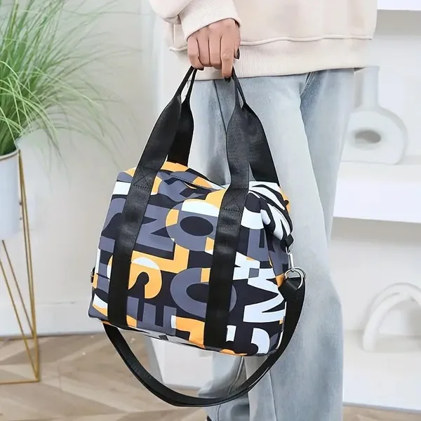 Multicolor_Polyurethane_Zipper_Gym_Duffel_Hand-Carry_Bag_For_Girls