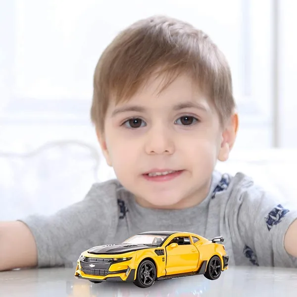 1:32_Bumblebee_Chevrolet_Camaro_Diecast_Metal_Pullback_Openable_Doors_Toy_Cars_With_Flashing_Light_&_Music_Sound_For_Gifts_Toys_For_Kids_Boys_Girls_Children