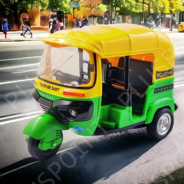 Auto_Rickshaw_Toy,With_Pull_Back_Action_City_Traffic_Vehicles_Public_Transport_Toy_With_Light_And_Sound_For_Aged_3_4_5_6_Boys_And_Girls,Kids_Party_Favors_Gifts_(Green-_2Pc)