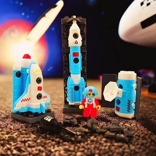 Diy_Take_Apart_Rocket_Spaceship_Playset_Space_Shuttle_Theme,_Astronaut,_Educational_Stem_Outer_Pretend_Play_Adventure_Tool_Set_Stem_Assembly_Toy_Set_Birthday_Gift_For_3+_Kids