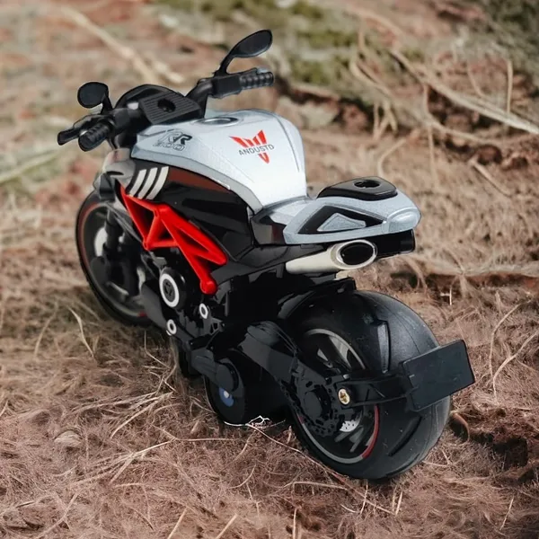 Diecast_Motorcycle_Toy_Bike_Scale_Model_Pull_Back_Vehicles_Alloy_Simulation_Superbike_Alloy_Tank,_Look_Alike_Models_Also_For_Car_Dashboard,_Kids,_Adult