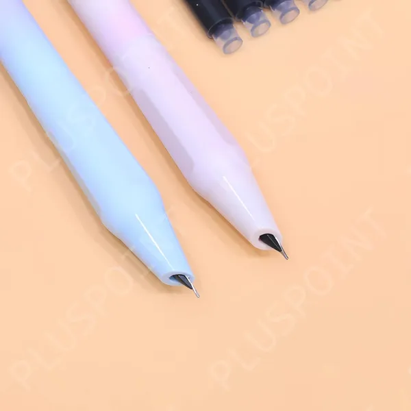 Fountain_Pen_For_Students_Iridium_Tip_Nib_Refillable_Click_Fountain_Pen_Set(2Pcs)With_6_Ink_Refills_Lightweight_Pen_Kawaii_Stationery_Gift_Perfect_For_Office_And_Kids_School_Use(Nebula)Blue