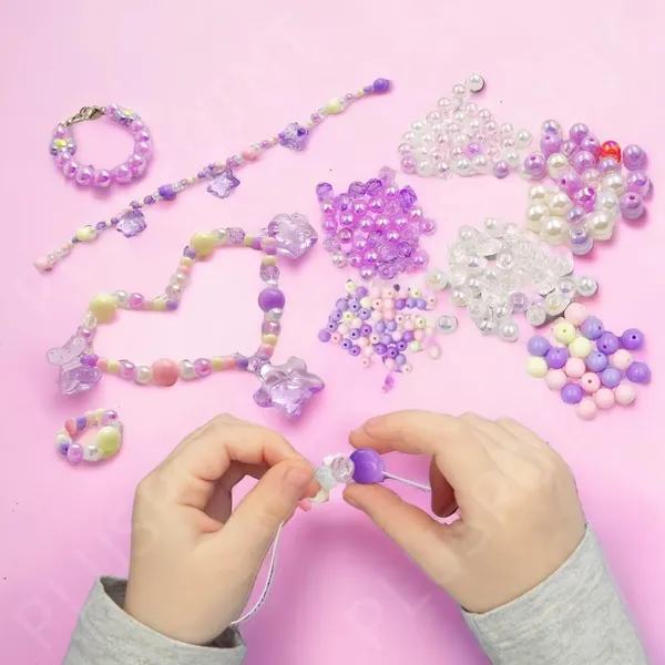 Jewellery_Making_Diy_Beads_Set_For_Kids_Necklace_Making_Complete_Craft_Kit_For_Girls_Featuring_200+_Beads_For_Necklaces_And_Bracelets_Perfect_Activity_Toys_For_Kids_And_The_Best_Gift