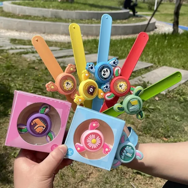 2Pcs_Wrist_Band_For_Boys_And_Girls_Spinning_Slap_Band_Cute_Cartoon_Bracelet_Wrist_With_Lights,_Great_Birthday_Gift_Toys_For_Return_Gift_For_Kids_Rakhi
