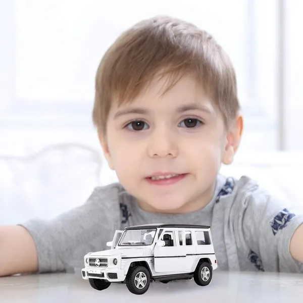 Diecast_1:36_Scale_Benz_G-63_Model_Car_Pull_Back_Action_G_Wagon_Vehicle_Alloy_Simulation_Supercar_With_Openable_Doors_Lights_And_Sound_Toy_For_Kids_And_Collectors_For_Play_&_Display_Gift_3+