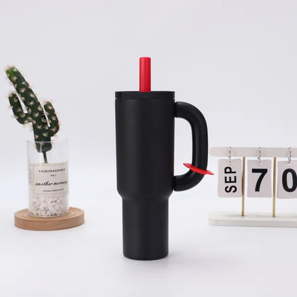 Black_Stainless_Steel_Insulated_Tumbler_With_Straw_And_Handle