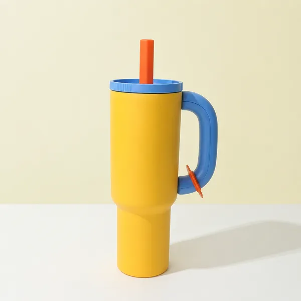 Yellow_Stainless_Steel_Insulated_Tumbler_With_Straw_And_Handle