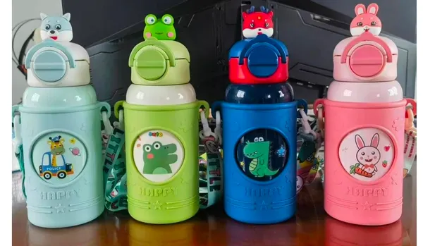 Kids_Cartoon_Water_Bottle_