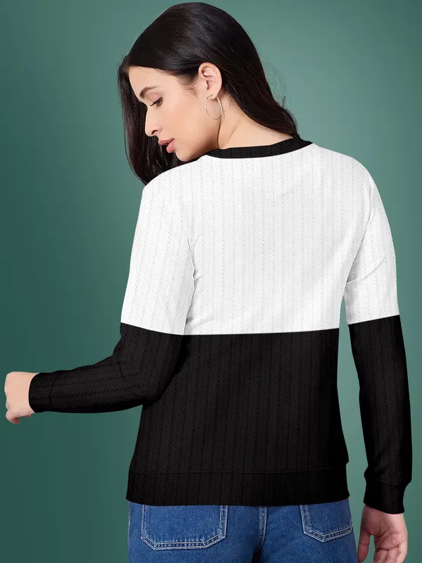 Black_Cotton_Blend_Round_Neck_Textured_T_Shirt_For_Women