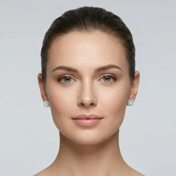Elegant_Cubic_Zirconia_Halo_Stud_Earrings_In_Sterling_Silver