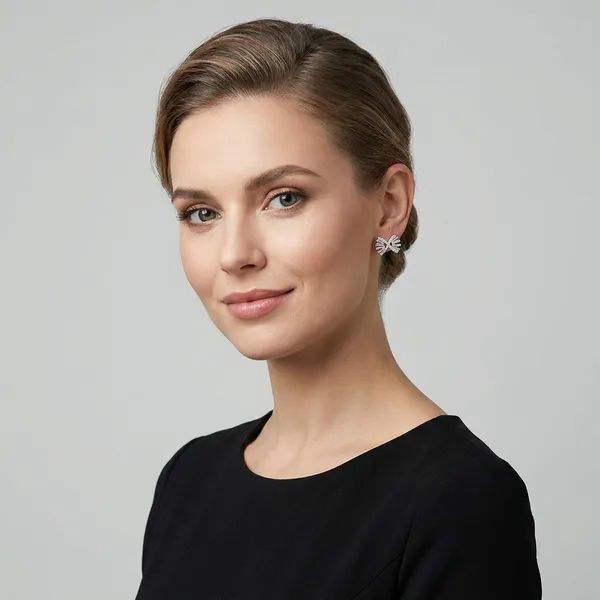 Sparkling_Crystal_Bow_Stud_Earrings_For_Women
