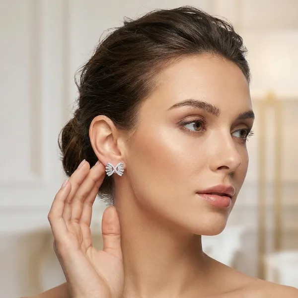 Sparkling_Crystal_Bow_Stud_Earrings_For_Women