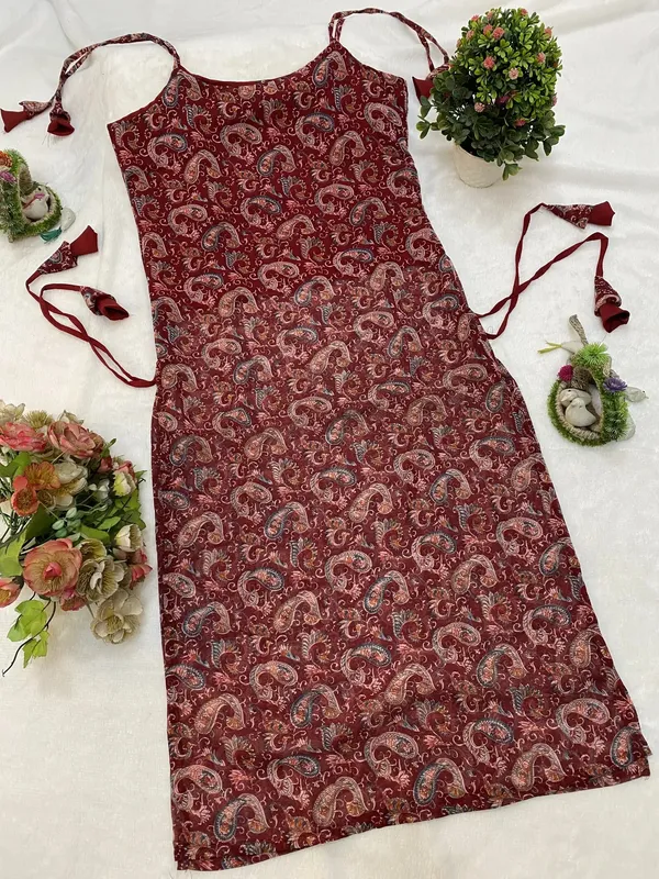 Maroon_Printed_Georgette_Trail_Cut_Kurta