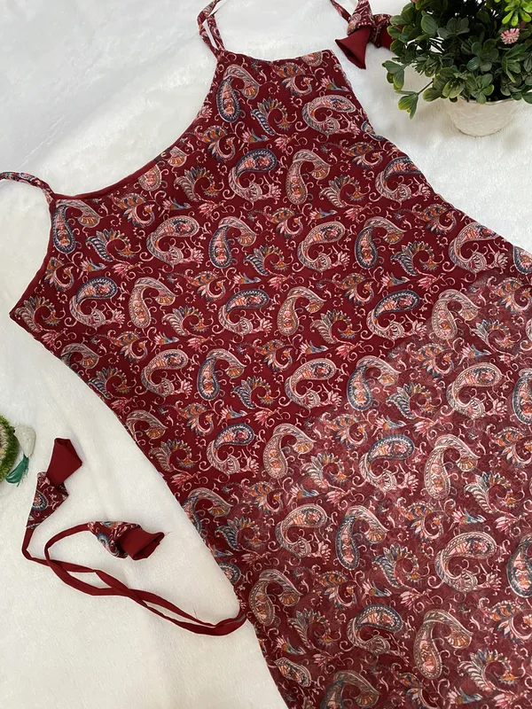 Purimaa_Women_Printed_Georgette_Trail_Cut_Kurta_Maroon
