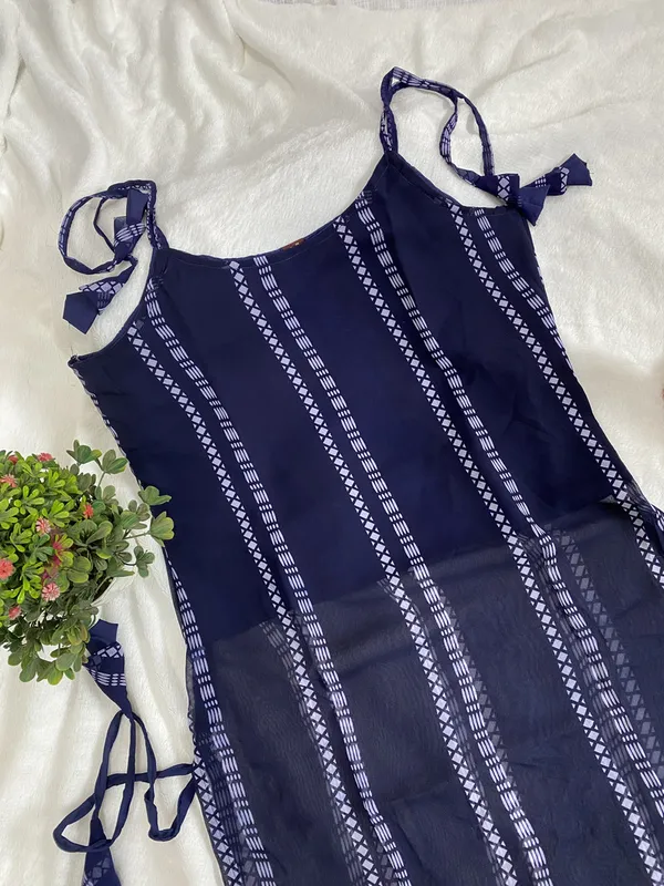 Striped_Georgette_Trail_Cut_Kurta_Dark_Blue