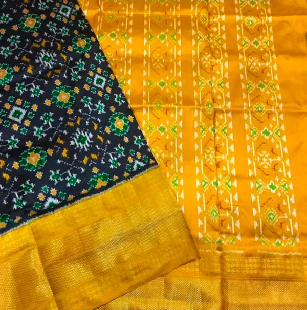 Black_And_Yellow_Traditional_Patola_Silk_Saree_For_Women