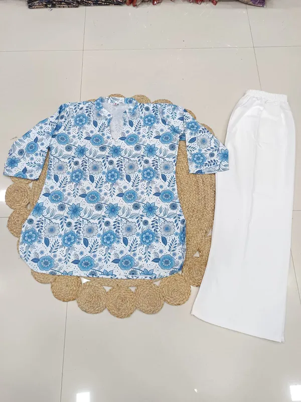 Blue_And_White_Rayon_Floral_Printed_Top_And_Pants_Set_For_Women