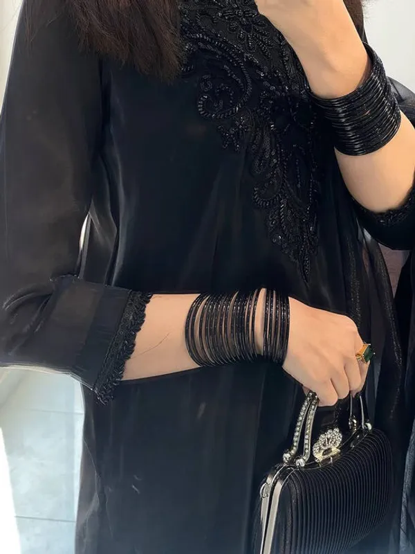 Women's_Black_Embellished_Kurta_Set_With_Dupatta