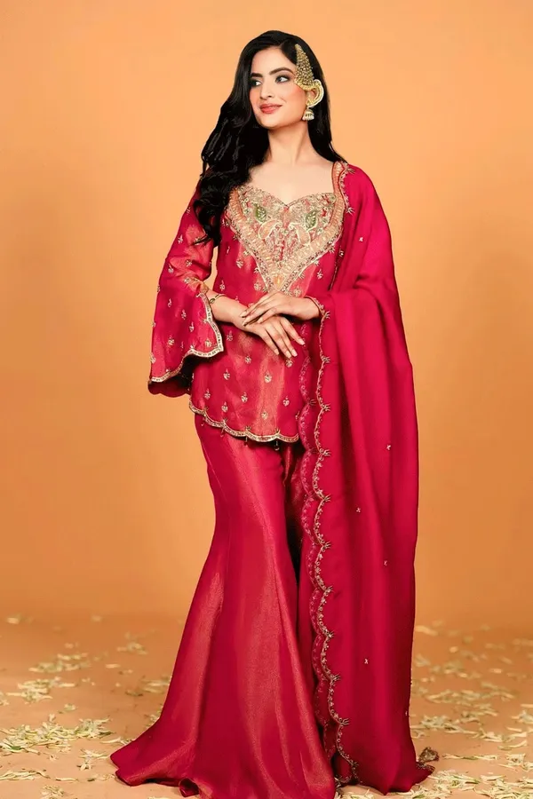 Red_Embroidered_Sharara_Suit_Set