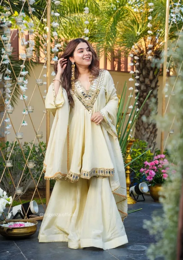 Elegant_Off-White_Anarkali_Suit_With_Mirror_Work_Embellishment