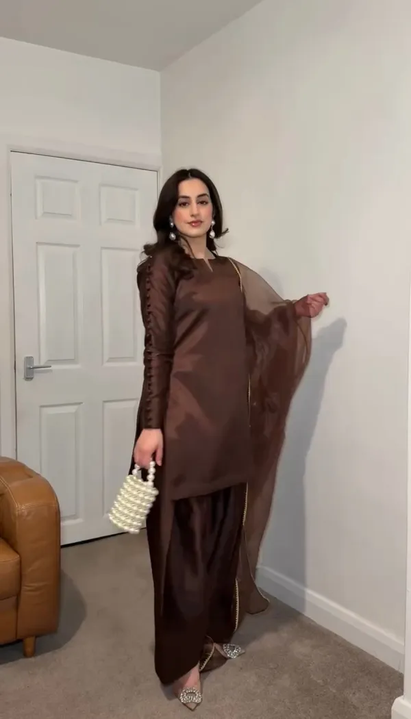 Women's_Vibrant_Brown_Kurta_Set_With_Dupatta_-_Traditional_Ethnic_Wear