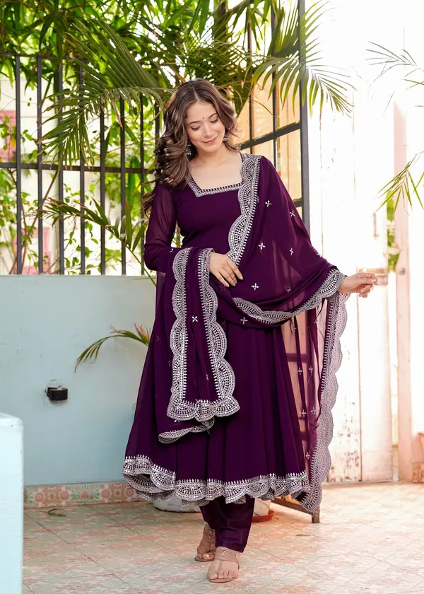 Purple_Georgette_/_Cotton_Premium_Kurta_Set_For_Women