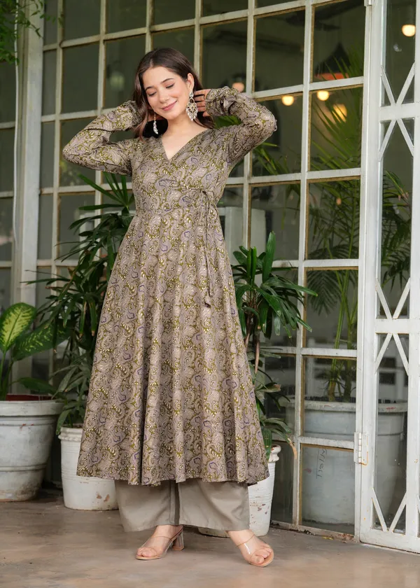 Grey_Silk_Cotton_Premium_Kurta_Palazzo_Set_For_Women